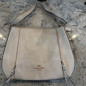 Coach Off-White Leather Shoulder Bag